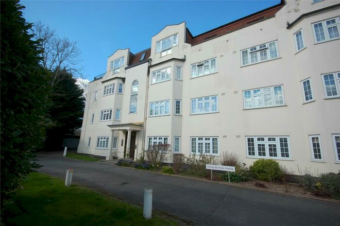 2 Bedroom Apartment To Rent In Etchingham Court, Etchingham Park Road, Finchley, N3