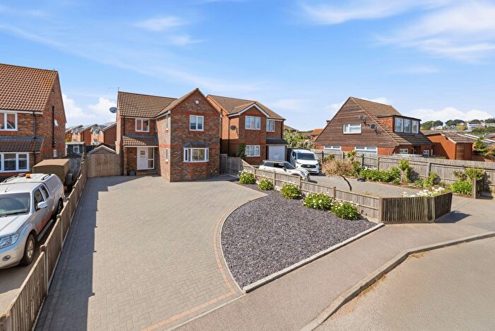 5 Bedroom Detached House For Sale In Scocles Road, Minster-On-Sea, ME12