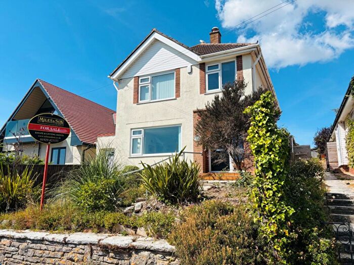 3 Bedroom Detached House For Sale In Bay Crescent, Swanage, Dorset, BH19