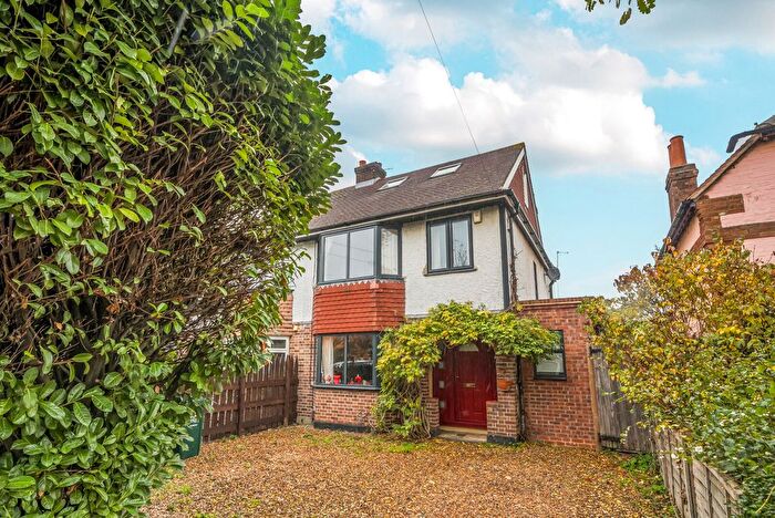 4 Bedroom Semi Detached House To Rent In Horne Road, Shepperton, TW17