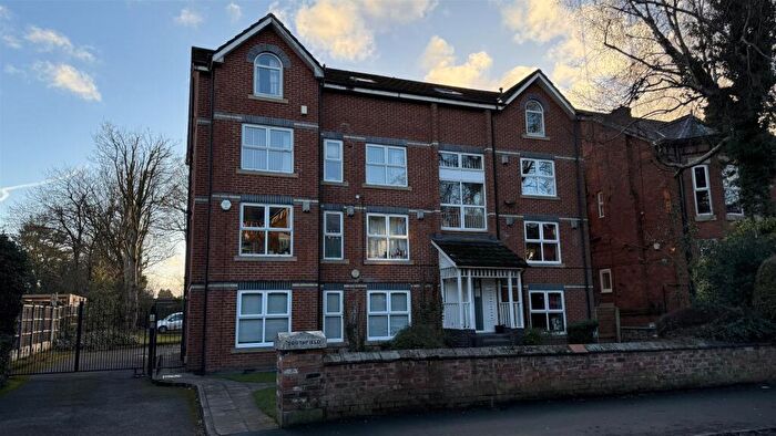2 Bedroom Apartment To Rent In Parsonage Road, Manchester, M20