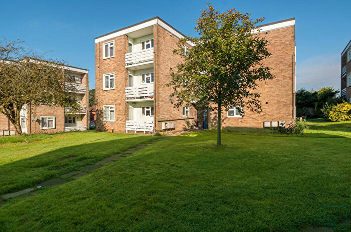 1 Bedroom Apartment To Rent In Manor Road, Guildford, GU2