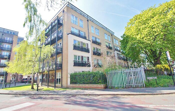 2 Bedroom Flat For Sale In Lanadron Close, Isleworth, TW7