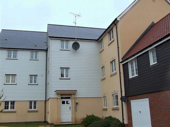 2 Bedroom Flat To Rent In Saines Road, Little Dunmow, Essex, CM6