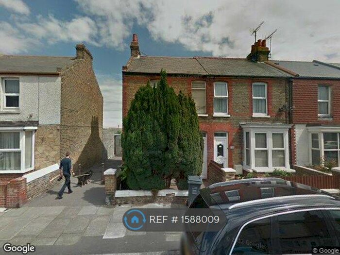 2 Bedroom End Of Terrace House To Rent In Byron Avenue, Margate, CT9
