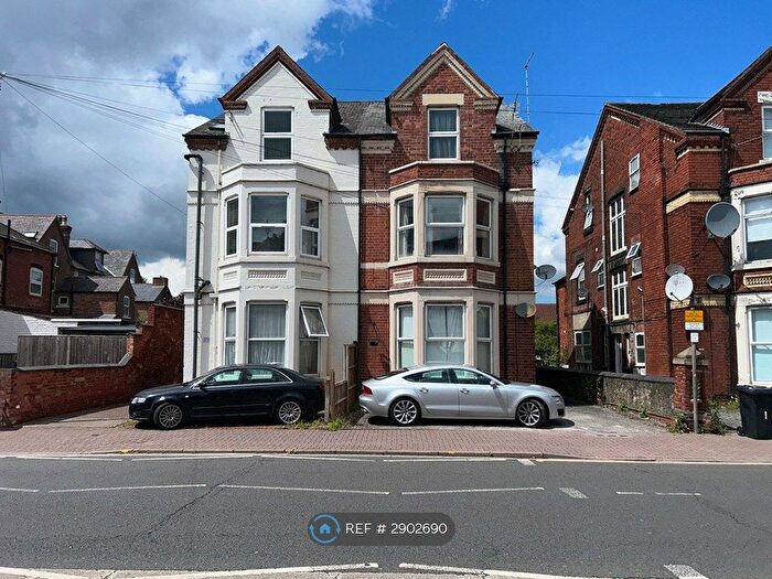 2 Bedroom Flat To Rent In Beeston, Nottingham, NG9