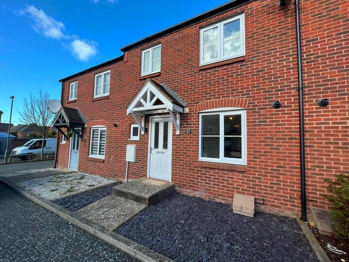 3 Bedroom Terraced House To Rent In Barley Road, Andover, Hampshire, SP11