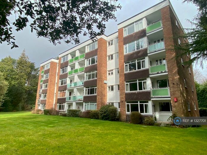 2 Bedroom Flat To Rent In The Avenue, Poole, BH13