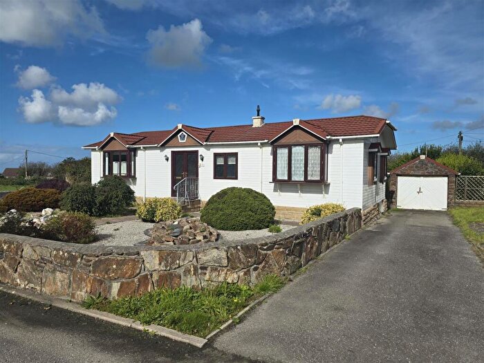 2 Bedroom Park Home For Sale In Otterham, Camelford, PL32
