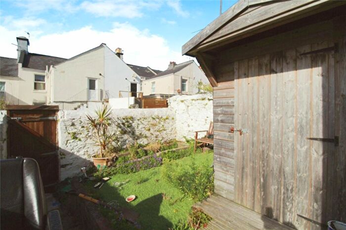 3 Bedroom Terraced House For Sale In Holdsworth Street, Plymouth, Devon, PL4