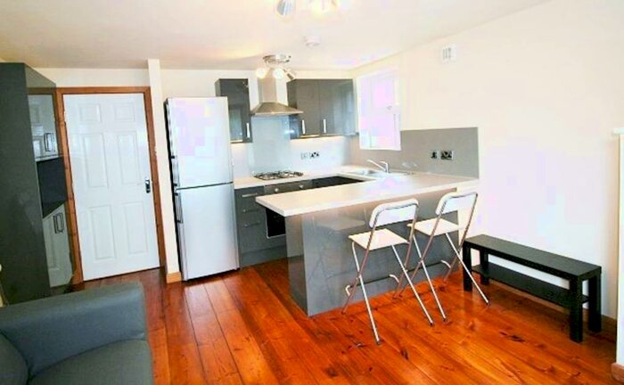 3 Bedroom Apartment To Rent In Old Lansdowne Road, Manchester, M20