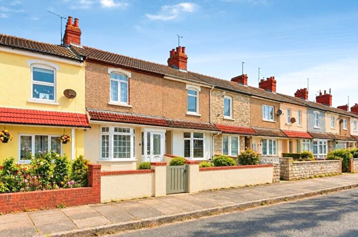 3 Bedroom Terraced House To Rent In Colbourne Street, Swindon, SN1