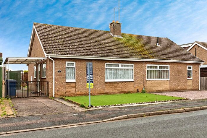 2 Bedroom Semi Detached Bungalow For Sale In Otago Close, Whittlesey, Peterborough, PE7