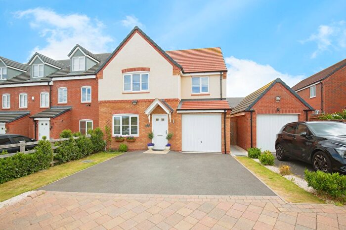 4 Bedroom Detached House For Sale In Spicer Close, Tamworth, B79