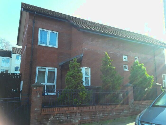 2 Bedroom Flat To Rent In Westbourne Road, Birkenhead, Wirral, Merseyside, CH41