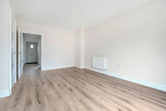 2 Bedroom Terraced House For Sale In Taverner Square, Cranleigh, GU6