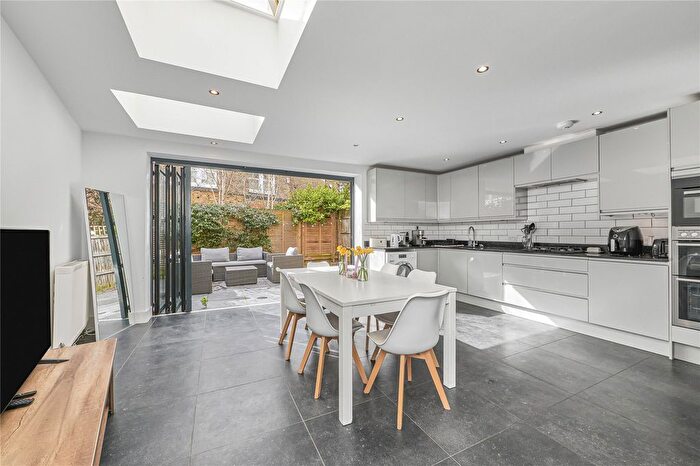 5 Bedroom Detached House To Rent In Culmstock Road, London, SW11