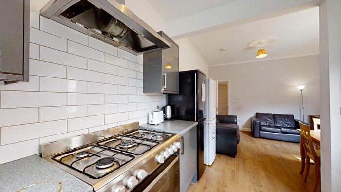 6 Bedroom House To Rent In Westbrook Bank, Sheffield, S11