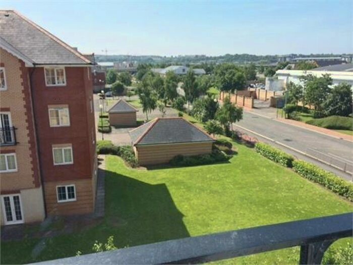 2 Bedroom Apartment To Rent In Ffordd James Mcghan, Cardiff, CF11