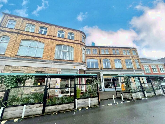 2 Bedroom Maisonette To Rent In Windsor Lofts, Penarth, CF64