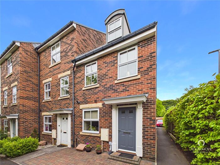 3 Bedroom End Of Terrace House For Sale In Barrington Close, Durham, DH1