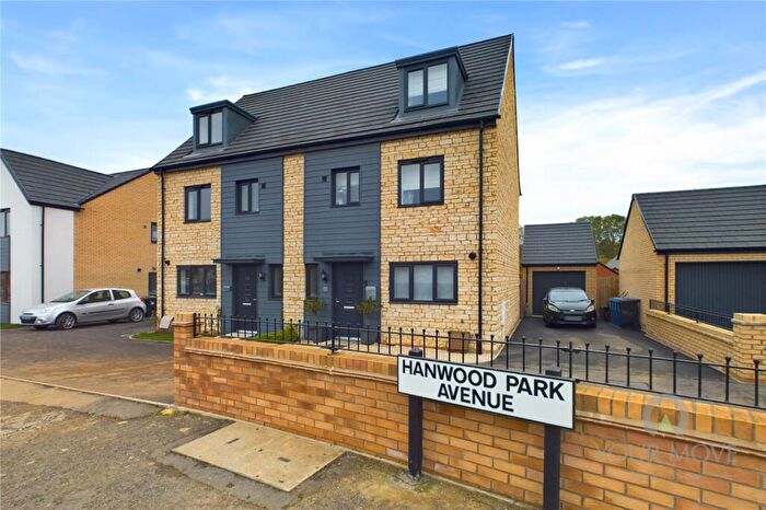 4 Bedroom Semi-Detached House For Sale In Hanwood Park Avenue, Kettering, Northamptonshire, NN15