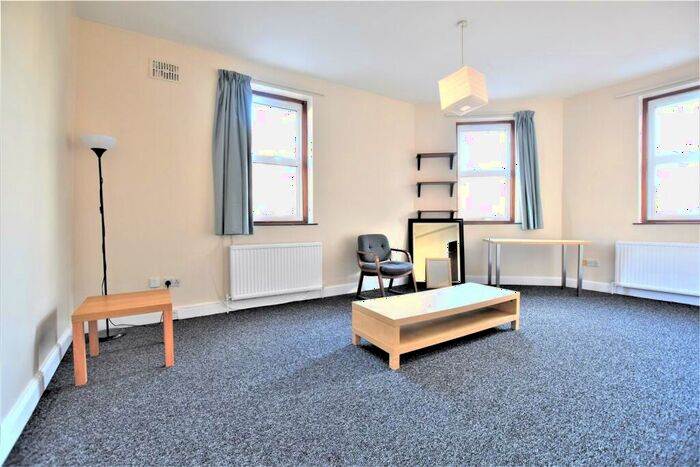1 Bedroom Flat To Rent In Stoke Newington Road, Dalston, N16