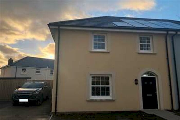 3 Bedroom House To Rent In Stad Craid Ddu, Llannon, SY23