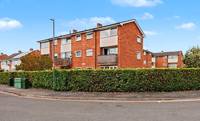 2 Bedroom Flat For Sale In Sandfield Road, Stratford-Upon-Avon, CV37