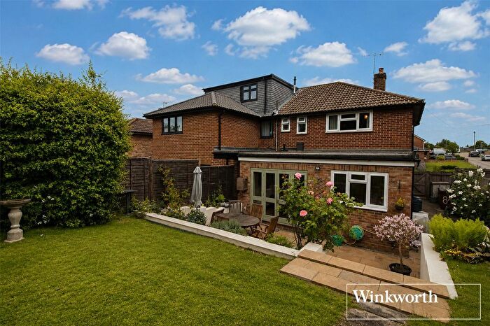 3 Bedroom Semi-detached House For Sale In Cardinal Avenue, Borehamwood, Hertfordshire, WD6