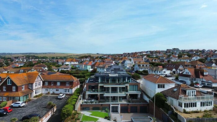3 Bedroom Flat For Sale In Marine Drive, Rottingdean, BN2
