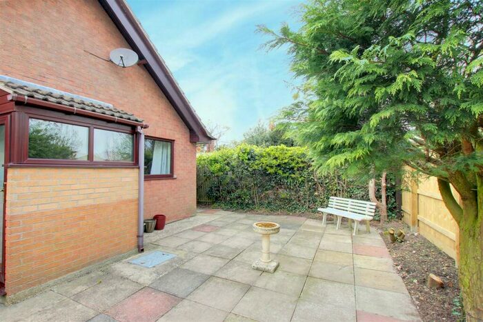 2 Bedroom Detached Bungalow For Sale In Sutton Road, Huttoft, LN13