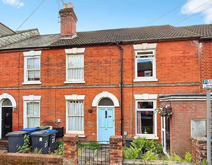 2 Bedroom Terraced House For Sale In Park Street, Salisbury ***Video Tour***, SP1