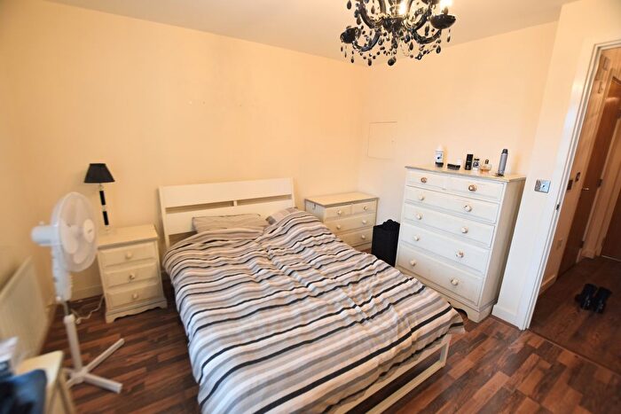 1 Bedroom Flat To Rent In South Fifth Street, Milton Keynes, MK9