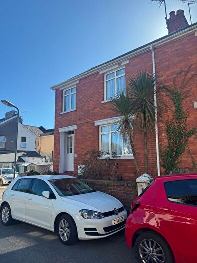 3 Bedroom End Of Terrace House To Rent In Paignton, TQ4