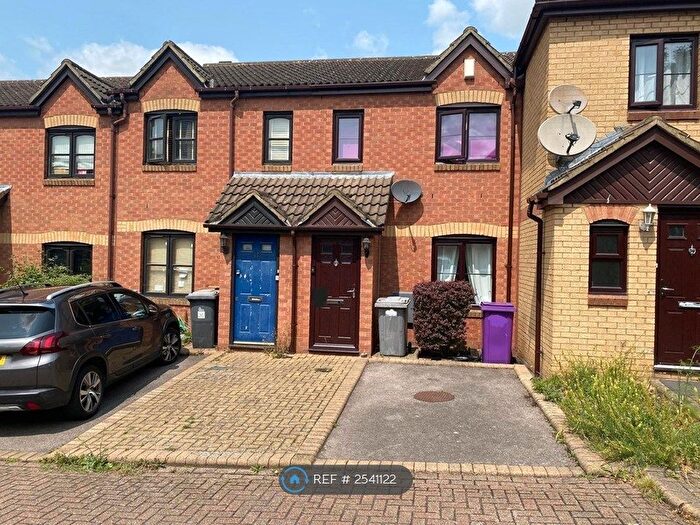 2 Bedroom Terraced House To Rent In Purdy Street, London, E3