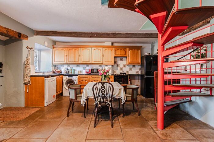 2 Bedroom Cottage For Sale In Walsingham, NR22