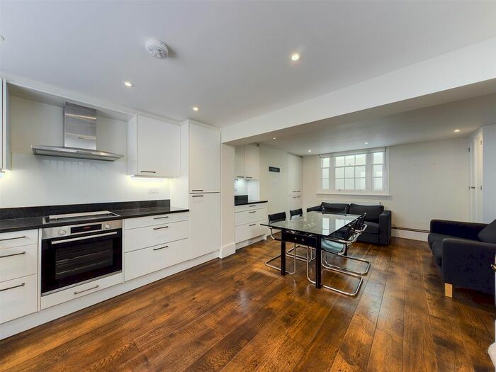 3 Bedroom Property To Rent In Over Street, Brighton, BN1