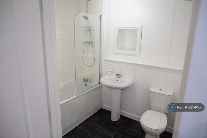 1 Bedroom Flat To Rent In Dalmarnock Drive, Glasgow, G40