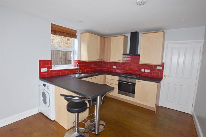 2 Bedroom Property To Rent In Parfrey Street, Hammersmith, London, W6