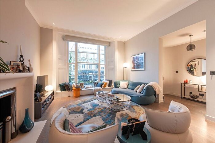 2 Bedroom Flat For Sale In Haverstock Hill, London, NW3