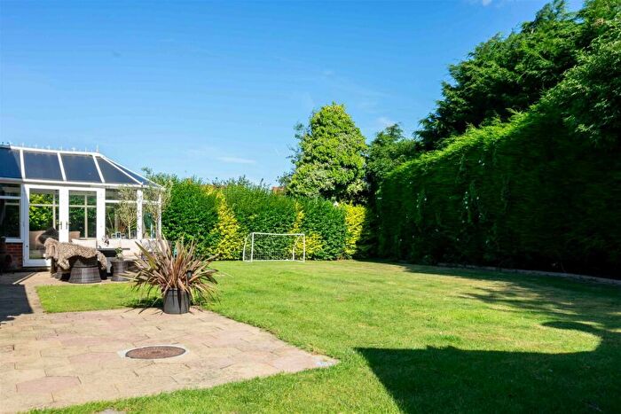 4 Bedroom Detached House For Sale In Main Street, Patrington Haven, HU12