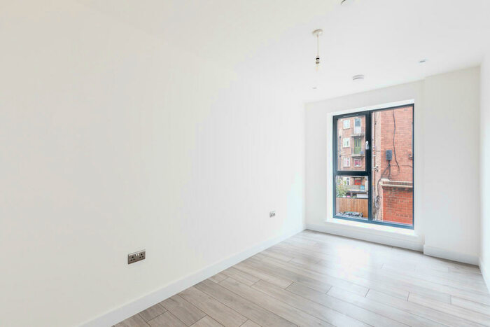 2 Bedroom Apartment To Rent In Thanet Place, CR0