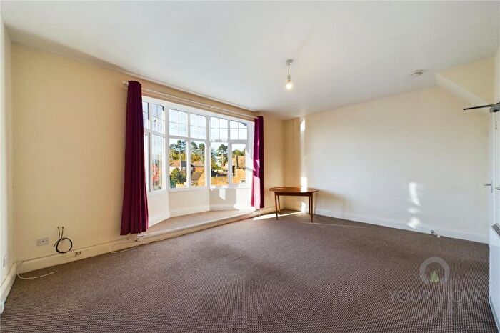 2 Bedroom Flat To Rent In Harborough Road, Northampton, NN2