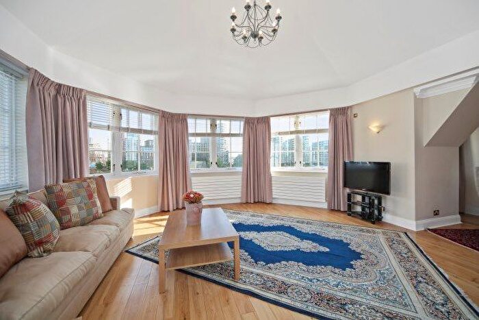 2 Bedroom Flat To Rent In Grosvenor Road, Pimlico, SW1V