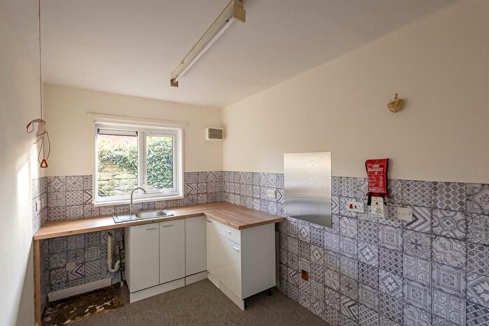 2 Bedroom Semi-Detached Bungalow For Sale In Sandyford Park, Sandyford, Newcastle Upon Tyne, NE2