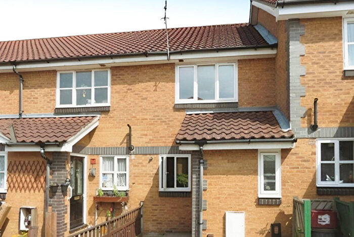 2 Bedroom Terraced House To Rent In Lapwing Close, Erith, Kent, DA8