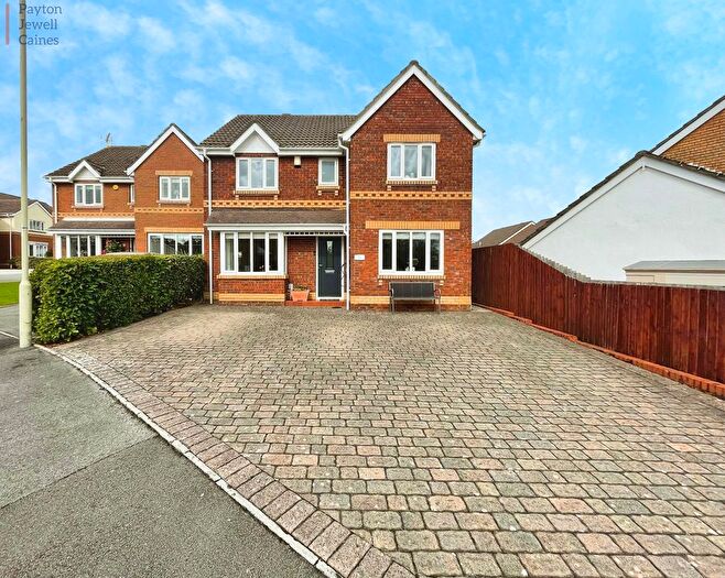 4 Bedroom Detached House For Sale In Bro Dirion, Broadlands, Bridgend County., CF31