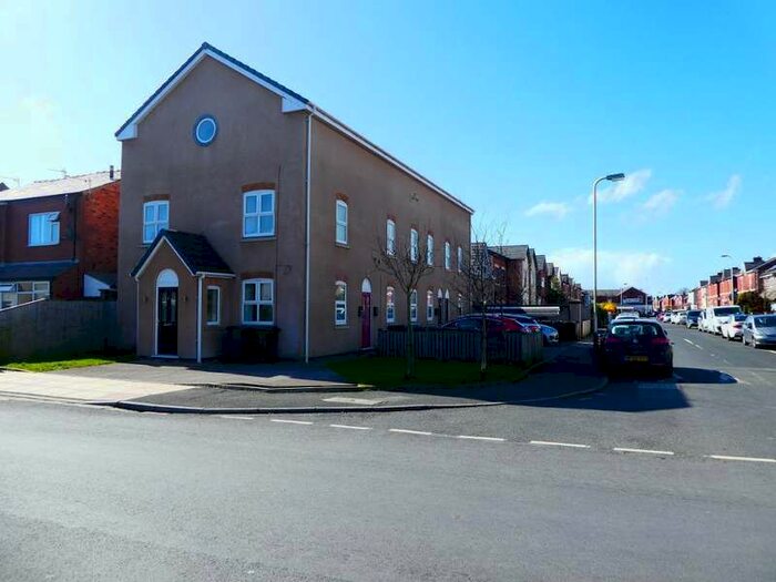 2 Bedroom Apartment To Rent In Devonshire Rd, Southport, PR9