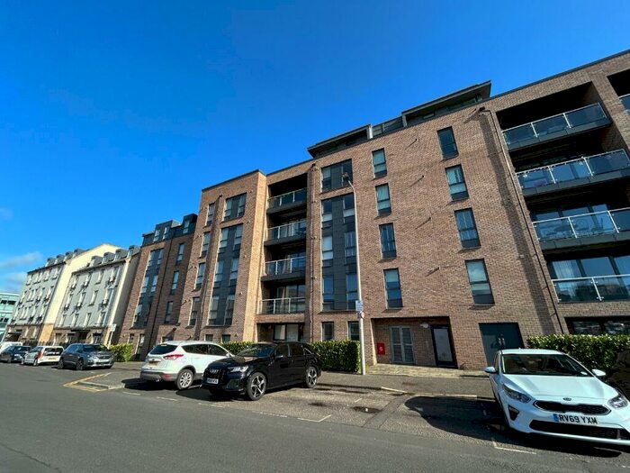 2 Bedroom Flat To Rent In Annandale Street, New Town, Edinburgh, EH7